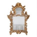 An Italian giltwood mirror, Venice, third quarter of 18th century | Miroir en bois doré, Venise, troisième quart du XVIIIe siècle