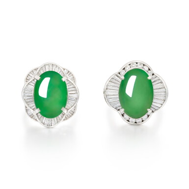 View full screen - View 1 of Lot 1654. TWO JADEITE AND DIAMOND RINGS | 天然翡翠 配 鑽石 戒指兩枚.