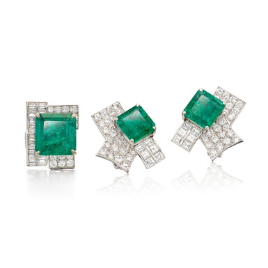 View full screen - View 1 of Lot 1926. Emerald and Diamond Demi-Parure | 「哥倫比亞」祖母綠 配 鑽石 戒指 及 耳夾套裝.