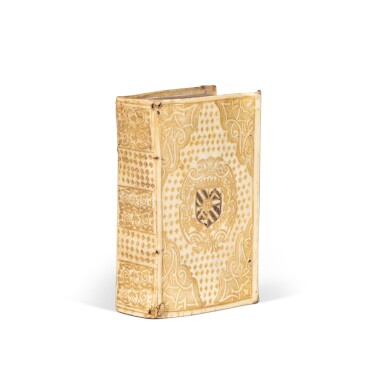 View full screen - View 1 of Lot 6. Vies de huit personnages. Lyon, 1548. Rel. en vélin doré aux armes peintes de Gian Federico Madruzzo..