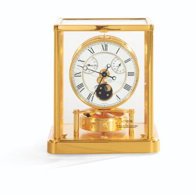 View full screen - View 1 of Lot 72. A JAEGER LECOULTRE ATMOS CLOCK, SECOND HALF OF THE 20TH CENTURY | PENDULE ATMOS EN LAITON DORÉ JAEGER LECOULTRE, SECONDE MOITIÉ DU XXÈME SIÈCLE.