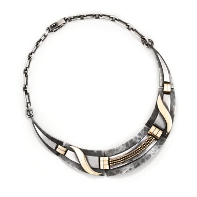View full screen - View 1 of Lot 186. COLLIER ARGENT ET VERMEIL, JEAN DESPRÉS, VERS 1970 | SILVER AND SILVER-GILT NECKLACE, JEAN DESPRÉS, 1970S.