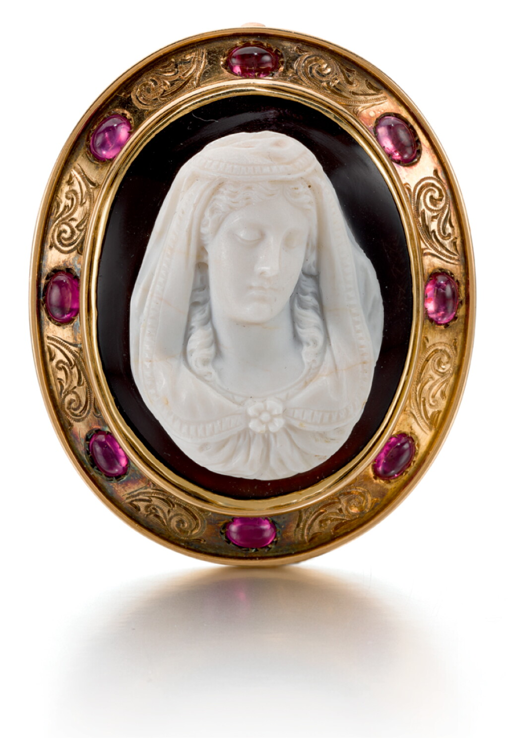View full screen - View 1 of Lot 109. FRENCH OR ITALIAN, 19TH CENTURY | CAMEO WITH A BUST OF THE VIRGIN.