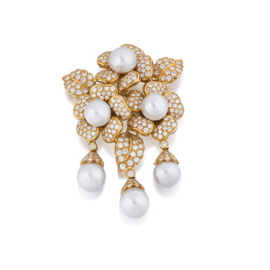 View full screen - View 1 of Lot 178. Broche perle de culture et diamant | Cultured pearl and diamond brooch.