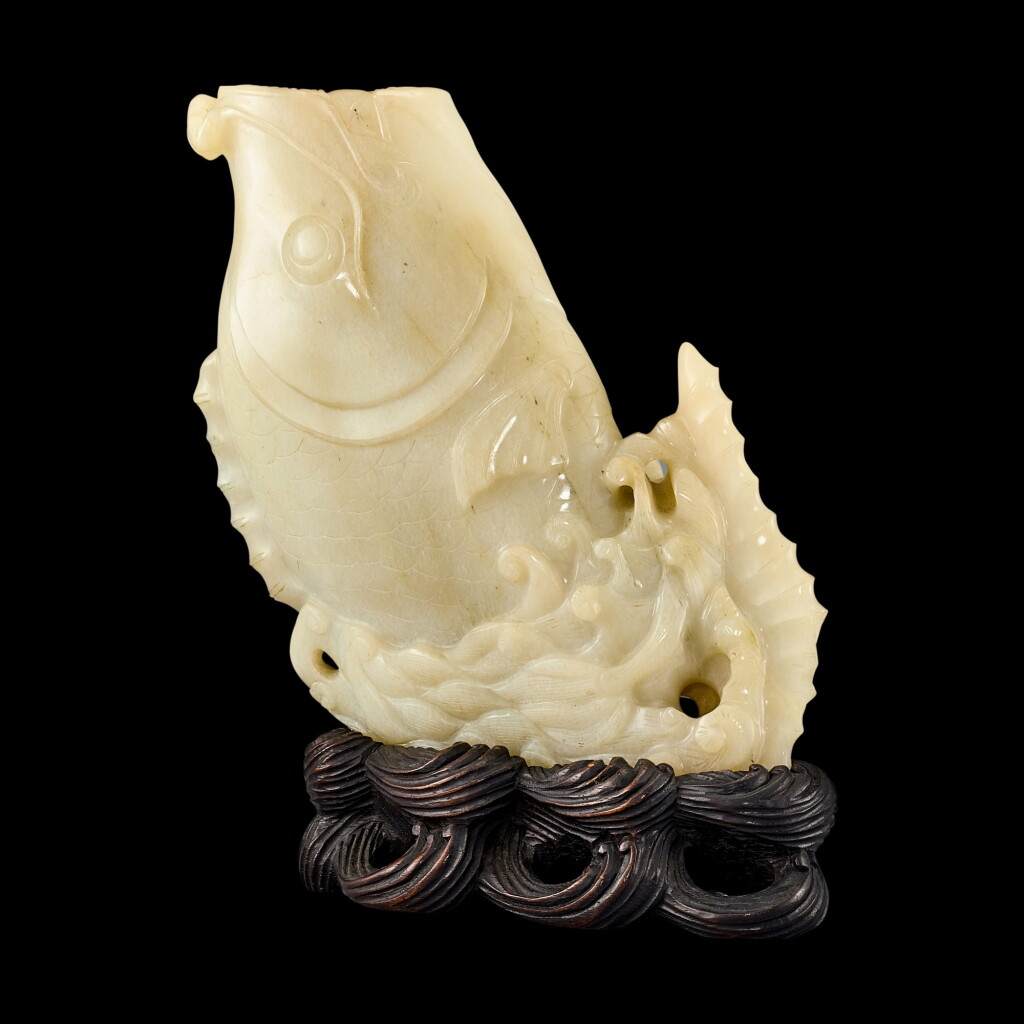 View full screen - View 1 of Lot 2035. A jade 'carp' vase Qing dynasty | 清 玉鯉躍龍門瓶.