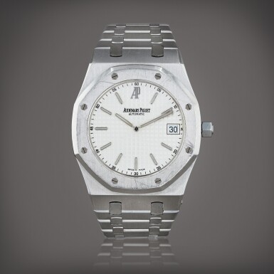 View full screen - View 1 of Lot 620. Royal Oak 'Jumbo albino', reference 15202ST.OO.0944ST.01 Montre bracelet en acier avec date | Stainless steel wristwatch with date and bracelet Vers 2007 | Circa 2007.