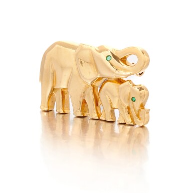 View full screen - View 1 of Lot 147. CARTIER | EMERALD BROOCH (SPILLA CON SMERALDI).