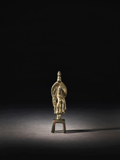 View full screen - View 1 of Lot 3502. A small inscribed gilt-bronze figure of Padmapani Liu Song dynasty, inscribed with a date corresponding to 474 | 劉宋元徽二年 鎏金銅蓮華手觀音立像.