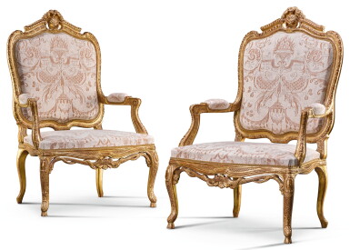 View full screen - View 1 of Lot 179. A PAIR OF LOUIS XV STYLE GILTWOOD FAUTEUILS À LA REINE LATE 19TH CENTURY.