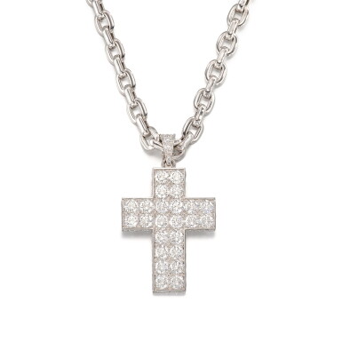 View full screen - View 1 of Lot 2988. Diamond Pendent Necklace | 卡地亞 | 鑽石項鏈.