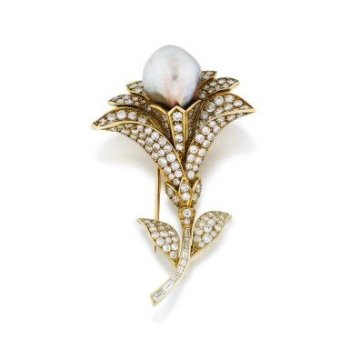 View full screen - View 1 of Lot 50. Broche perle fine et diamants | Natural pearl and diamond brooch.