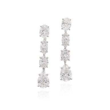 View full screen - View 1 of Lot 1817. Pair of Diamond Pendent Ear Clips | 海瑞溫斯頓 | 1.56及 1.53克拉 梨形 D 色 鑽石 耳墜一對.