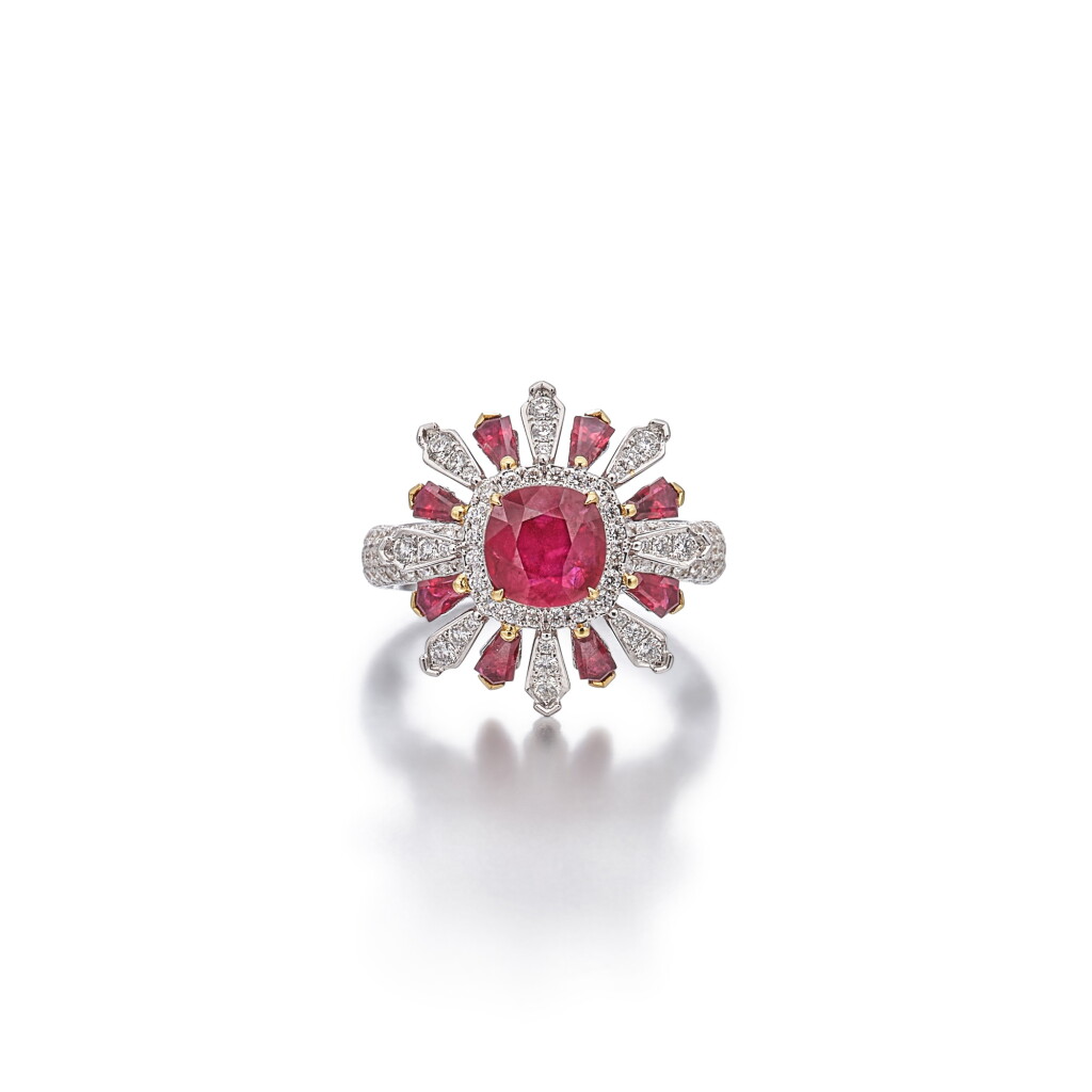 View full screen - View 1 of Lot 1748. Ruby and Diamond Ring | 1.68克拉 天然 「緬甸」未經加熱紅寶石 配 鑽石 戒指.