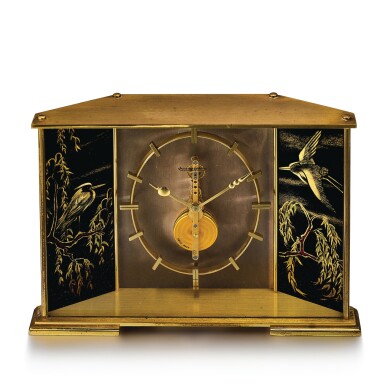 View full screen - View 1 of Lot 8071. Reference 366 | A gilt brass table clock with 8 days power reserve, Circa 1965 | 積家 | 型號366 | 鍍金銅製座鐘,備八天動力儲備,約1965年製.