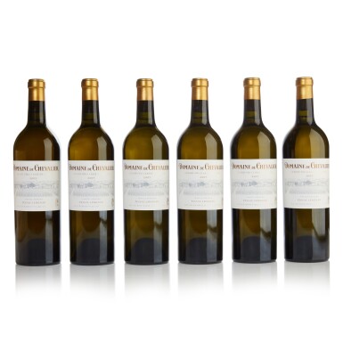 View full screen - View 1 of Lot 231. Domaine de Chevalier Blanc 2005 (12 BT).