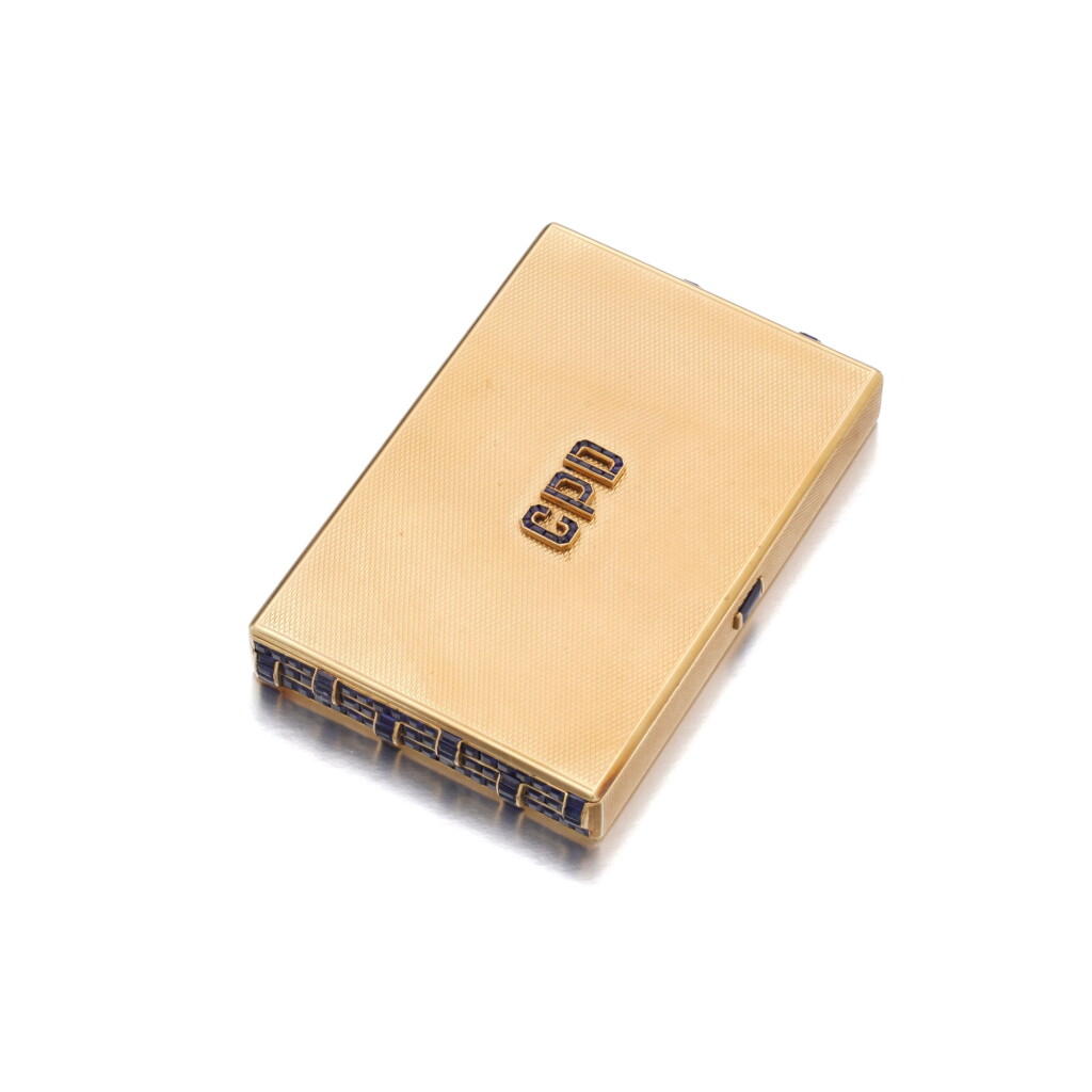 View full screen - View 1 of Lot 775. Sapphire and gold vanity case.