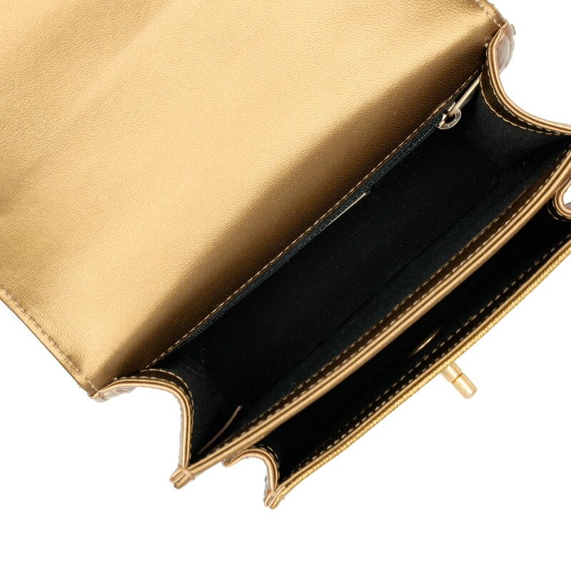 Cover image 0
