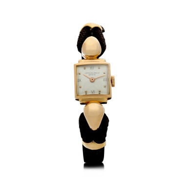 View full screen - View 1 of Lot 55. A LADY'S YELLOW GOLD WRISTWATCH, CIRCA 1940.