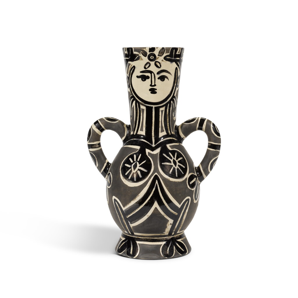 View full screen - View 1 of Lot 10. Vase deux anses hautes (A. R. 213).