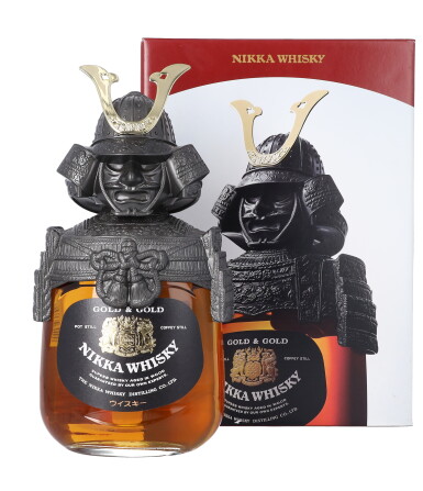View full screen - View 1 of Lot 5293. Nikka Samurai Gold & Gold Blended Whisky 43.0 abv NV (3 BT70).