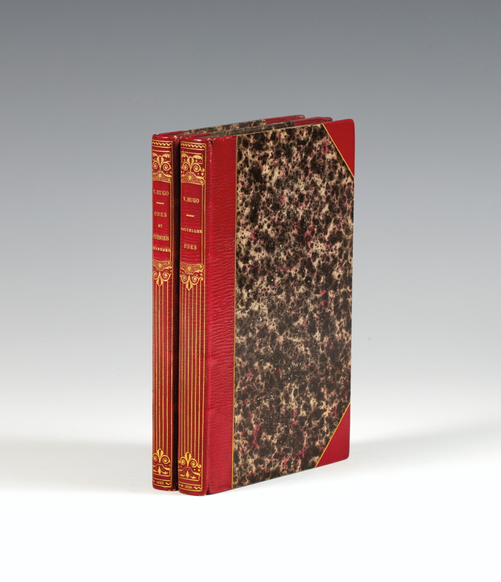 View full screen - View 1 of Lot 72. HUGO. Ensemble de deux ouvrages en édition originale reliés en demi-maroquin rouge par Canape..