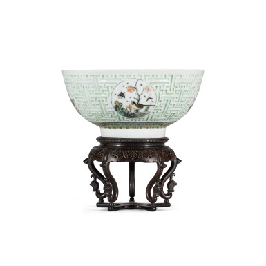 View full screen - View 1 of Lot 121. A rare carved celadon-ground famille-verte medallion bowl, Qing dynasty, Kangxi period | 清康熙 豆青地五彩雕錦紋開光花鳥紋盌.