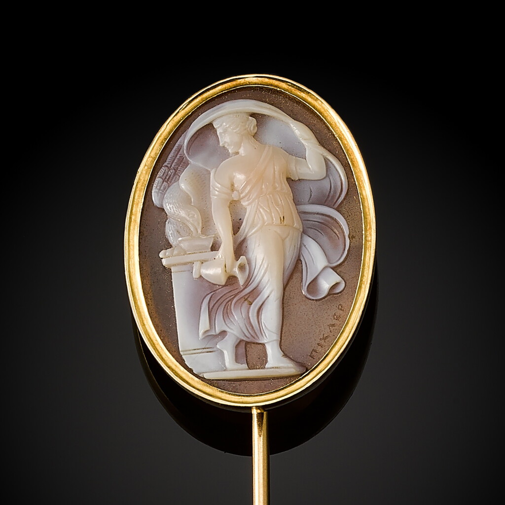 View full screen - View 1 of Lot 252. Cameo with Hebe.