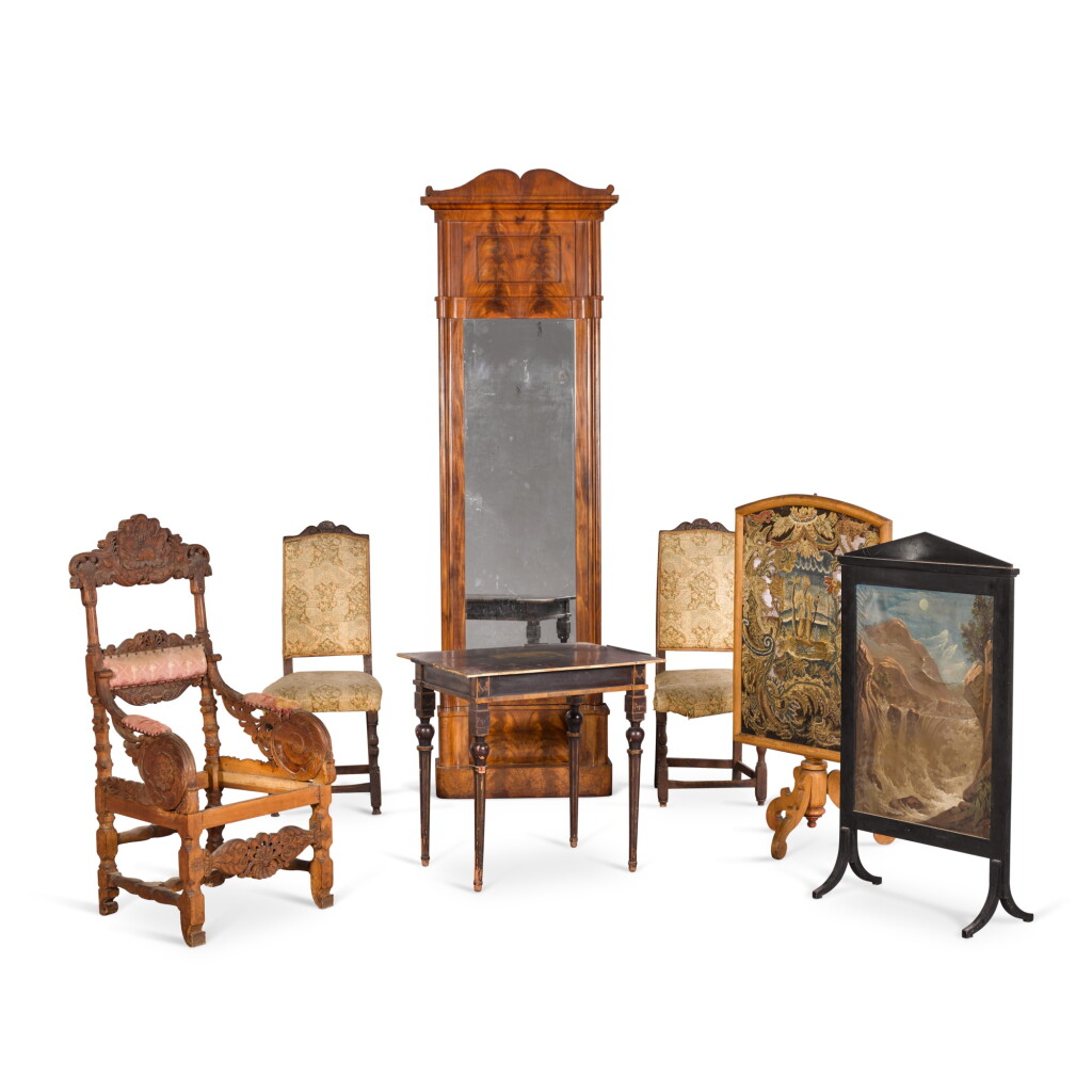View full screen - View 1 of Lot 33. A German Biedermeier mahogany mirror, circa 1830.
