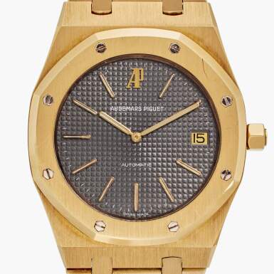 View full screen - View 1 of Lot 144. Reference 5402BA Royal Oak 'Jumbo' | A yellow gold automatic wristwatch with date and bracelet, Circa 1980.