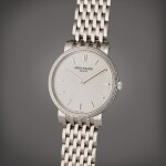 Reference 5120/1G Calatrava | A white gold automatic wristwatch with bracelet, Circa 2000