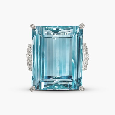 View full screen - View 1 of Lot 1418. Aquamarine and Diamond Ring | 87.85 克拉 海藍寶石 配 鑽石 戒指.