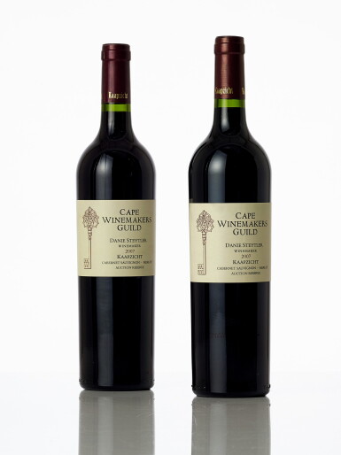 View full screen - View 1 of Lot 4289. Kaapzicht Estate Cabernet Sauvignon Merlot 2007 (11 BT).