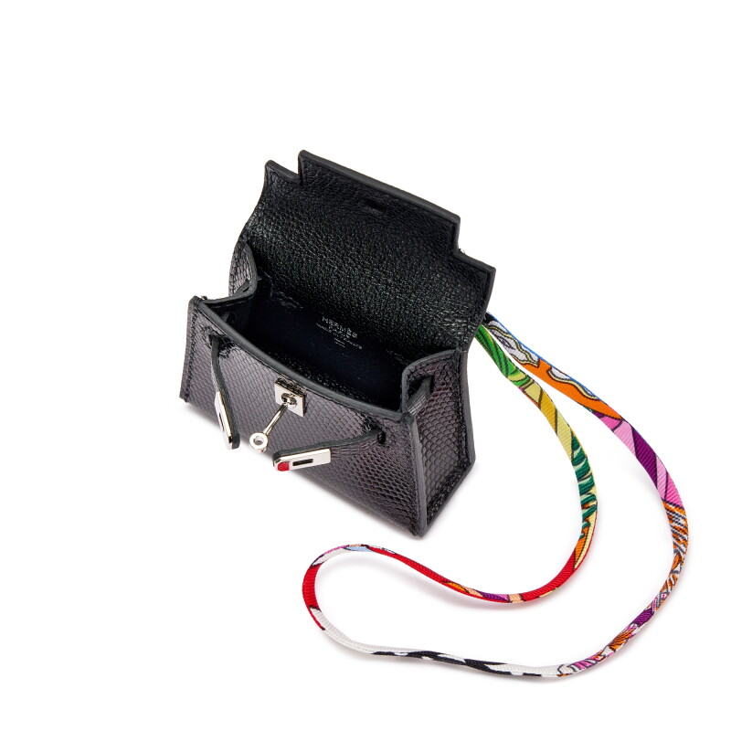 Cover image 0