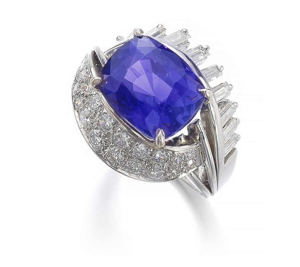 View full screen - View 1 of Lot 596. COLOUR CHANGE SAPPHIRE AND DIAMOND RING.