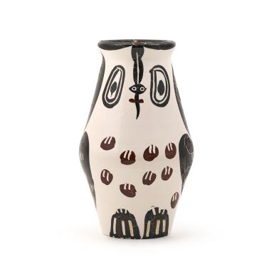 View full screen - View 1 of Lot 83. Hibou marron noir (A. R. 123).