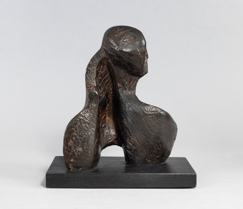 Voir en plein écran - Voir 1 du lot 126. Head of Girl.