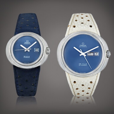 View full screen - View 1 of Lot 717. Deville Dynamic Paire de montres bracelet en acier avec date | Set of 2 stainless steel wristwatches with date Vers 1970 | Circa 1970.