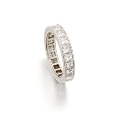 View full screen - View 1 of Lot 185. CARTIER | DIAMOND ETERNITY RING (ANELLO IN DIAMANTI).