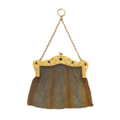 View full screen - View 1 of Lot 32. Sac du soir or | Gold evening bag.
