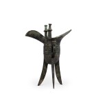 An inscribed bronze ritual wine vessel, jue, Late Shang dynasty | 商晚期 青銅父天羊冉爵