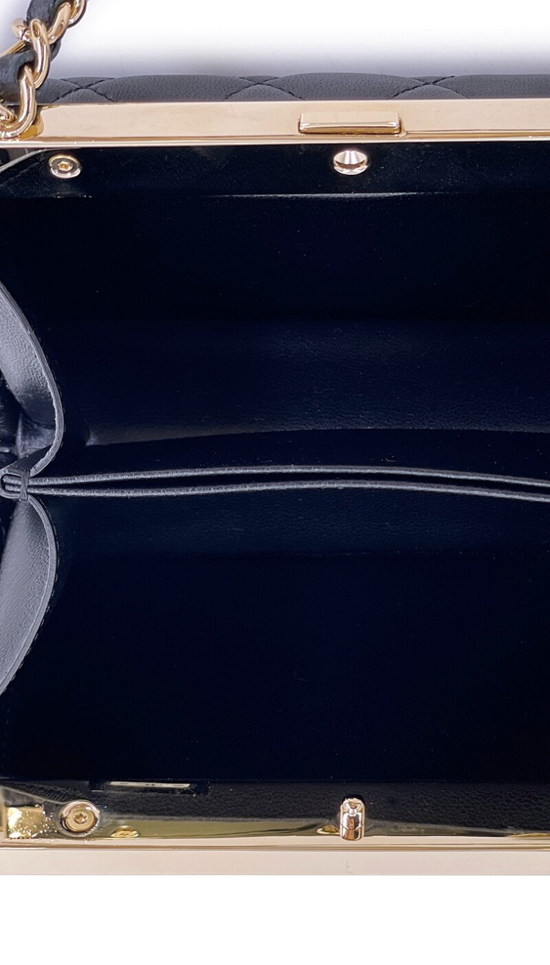 Cover image 0