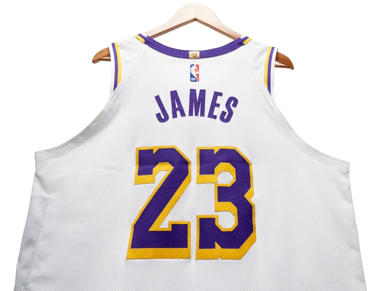 Maillot Nike Swingman unisexe 2024/25 des Los Angeles Lakers de LeBron James - Édition City - Violet Maillot Nike Swingman unisexe 2024/25 des Los Angeles Lakers de LeBron James - Édition City - Violet