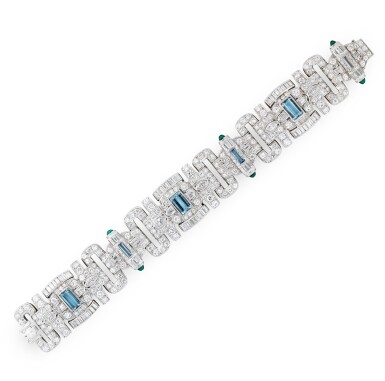 View full screen - View 1 of Lot 17. BRACELET AIGUES-MARINES, CALCEDOINE ET DIAMANTS | ACQUAMARINE, CHALCEDONY AND DIAMOND BRACELET .