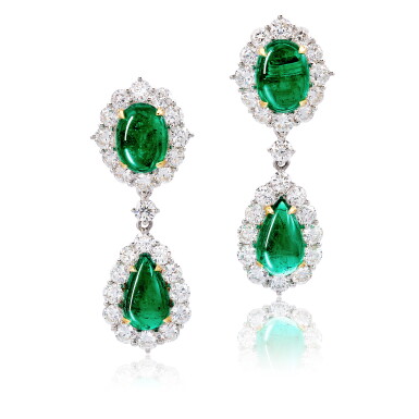 View full screen - View 1 of Lot 383. Pair of Emerald and Diamond Pendent Earrings | 「哥倫比亞」祖母綠 配 鑽石 耳墜一對 (祖母綠共重10.47克拉).