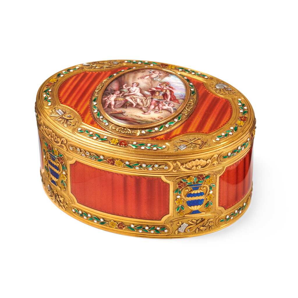 View full screen - View 1 of Lot 1092. A varicoloured gold and enamel snuff box, nineteenth century in earlier taste.