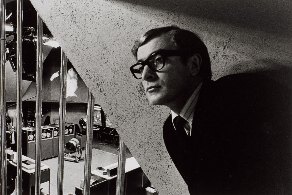 全螢幕檢視 - 查看38Michael Caine, Pinewood, 1967的1