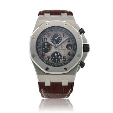 View full screen - View 1 of Lot 101. Royal Oak Offshore, Ref. 26470PT.OO.1000PT.01, Platinum chronograph wristwatch with date CIrca 2017 | 愛彼 | 26470PT.OO.1000PT.01型號「Royal Oak Offshore」鉑金計時腕錶備日期顯示,約2017年製.
