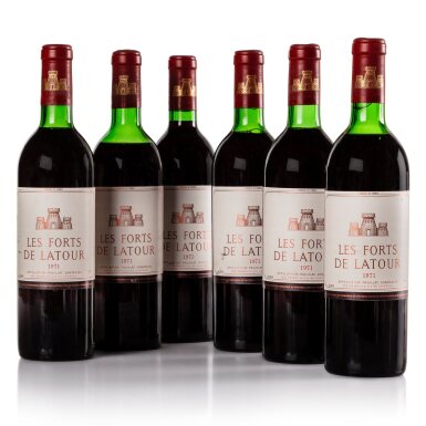 View full screen - View 1 of Lot 394. Les Forts de Latour 1971 (7 BT).