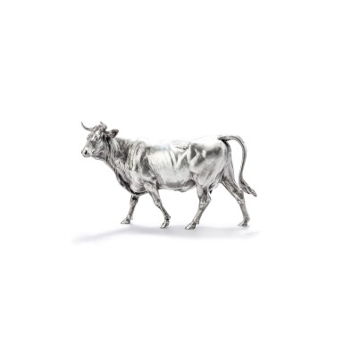 View full screen - View 1 of Lot 40. A silver cow, only struck with French import mark probably circa 1880 | Vache en argent, uniquement insculpée d'un poinçon d'importation français, probablement vers 1880.