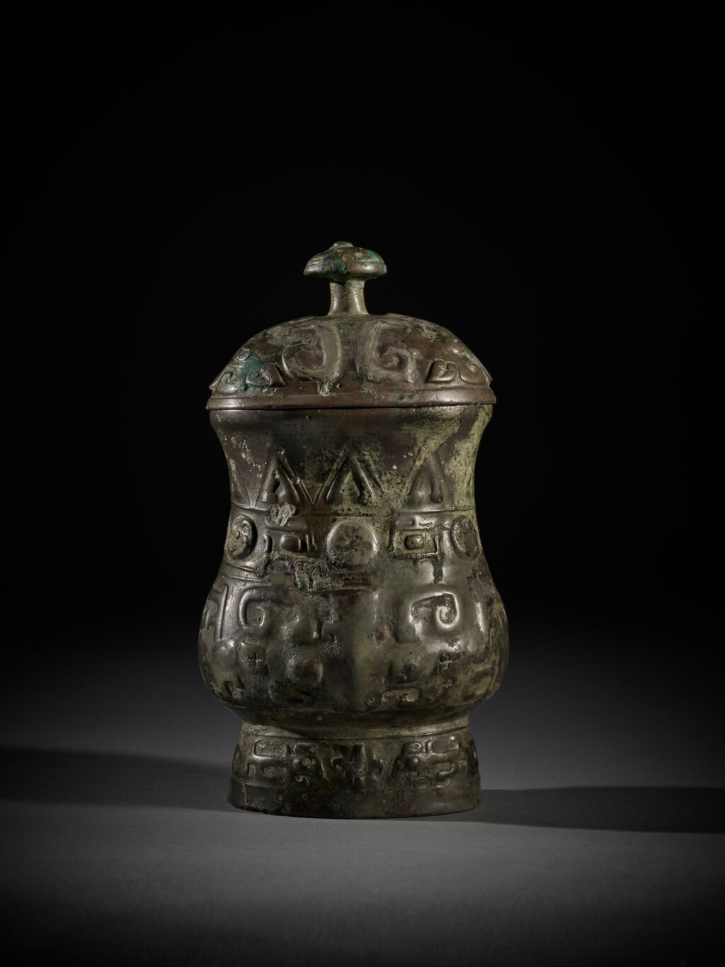 View full screen - View 1 of Lot 1. The Ding Mu Zhi, Early Western Zhou dynasty | 西周初 丁母觶.